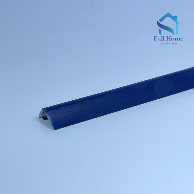 Perfil Cantoneira de PVC 20MMX20MM com fita dupla face barra de 3 Metros