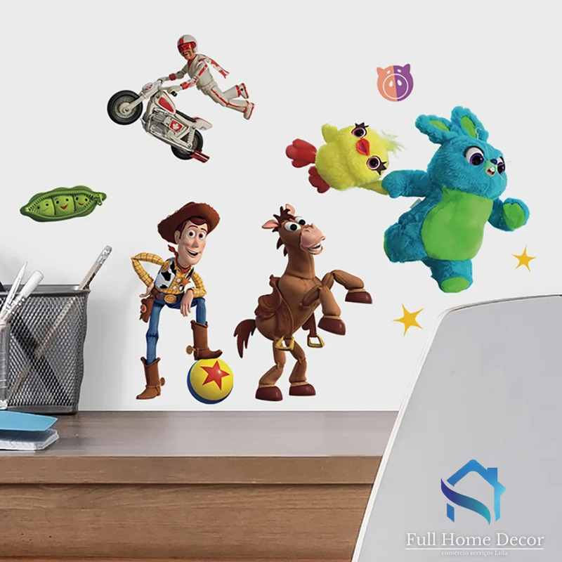 Adesivo de Parede Toy Story 4 personagens  22.86cm x 44,13cm Importado - Full Home